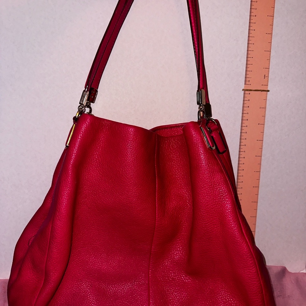 Fabulous Hot Pink Coach bag - Picture 12 of 12